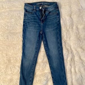 American Eagle Ne(x)t Level Super High-Waisted Jegging